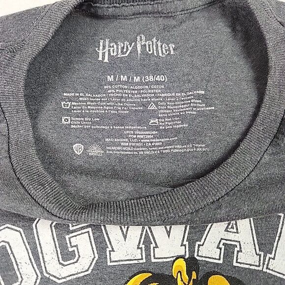 Harry Potter T Shirt Hogwarts House Crest Graphic Tee Mens Medium Grey Top - Picture 4 of 8
